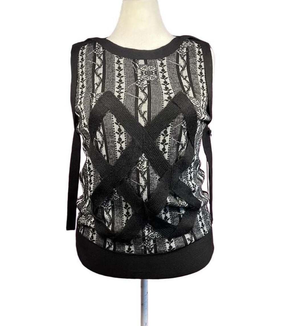 Custo Barcelona Size 4/Large EU 42 NWT Black White Cross Knit Sweater Top